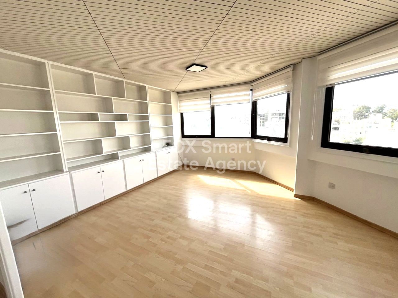 Thumbnail 1 EIGENTUM 1110 Nikosia / 49331