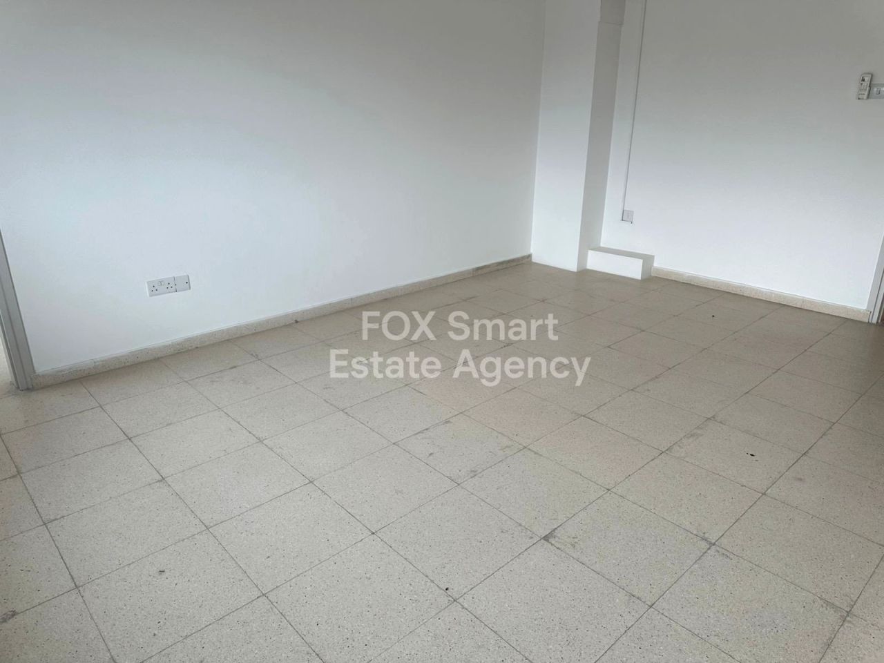 Thumbnail 1 Propiedad 8049 Pafos / LIM-PAF-32399