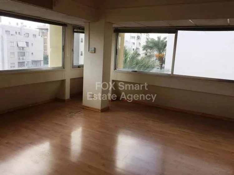 Propiedad 13512 Nicosia, Nicosia / OR-72396
