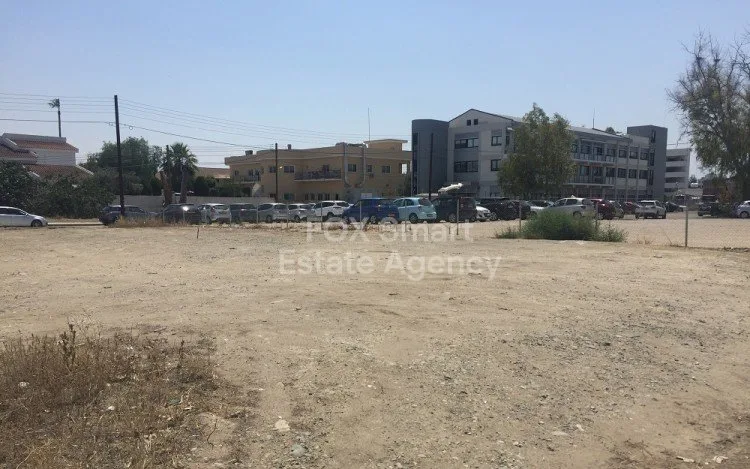 房产 7099 斯特罗沃洛斯, 尼科西亚 / P-116717