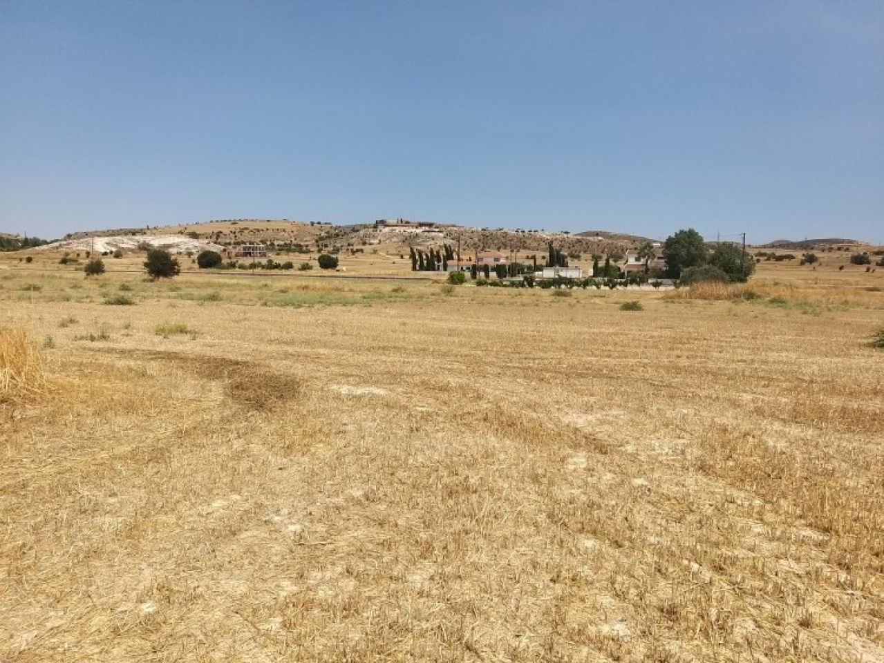 Immobile 12602 Alampra, Nicosia / L-118808