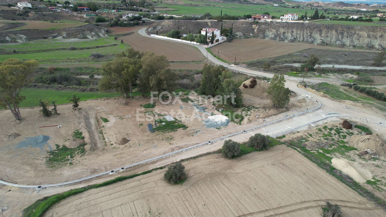 Thumbnail 1 P-69780 / נכס 2460 פאנו דפטרה, ניקוסיה