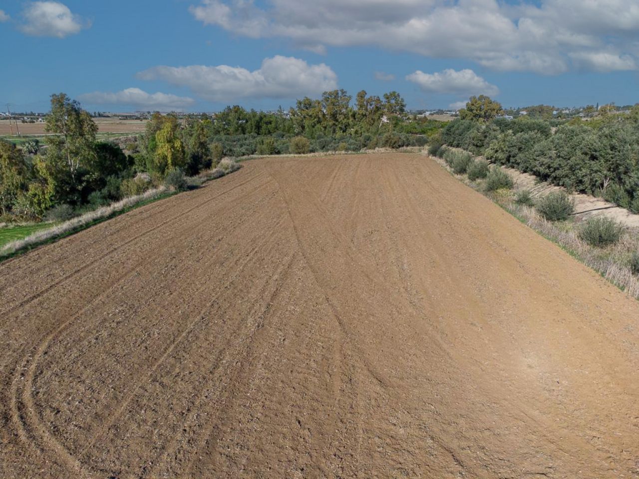 Thumbnail 3 Ακίνητα 2651 Πολιτικό, Λευκωσία / L-120917