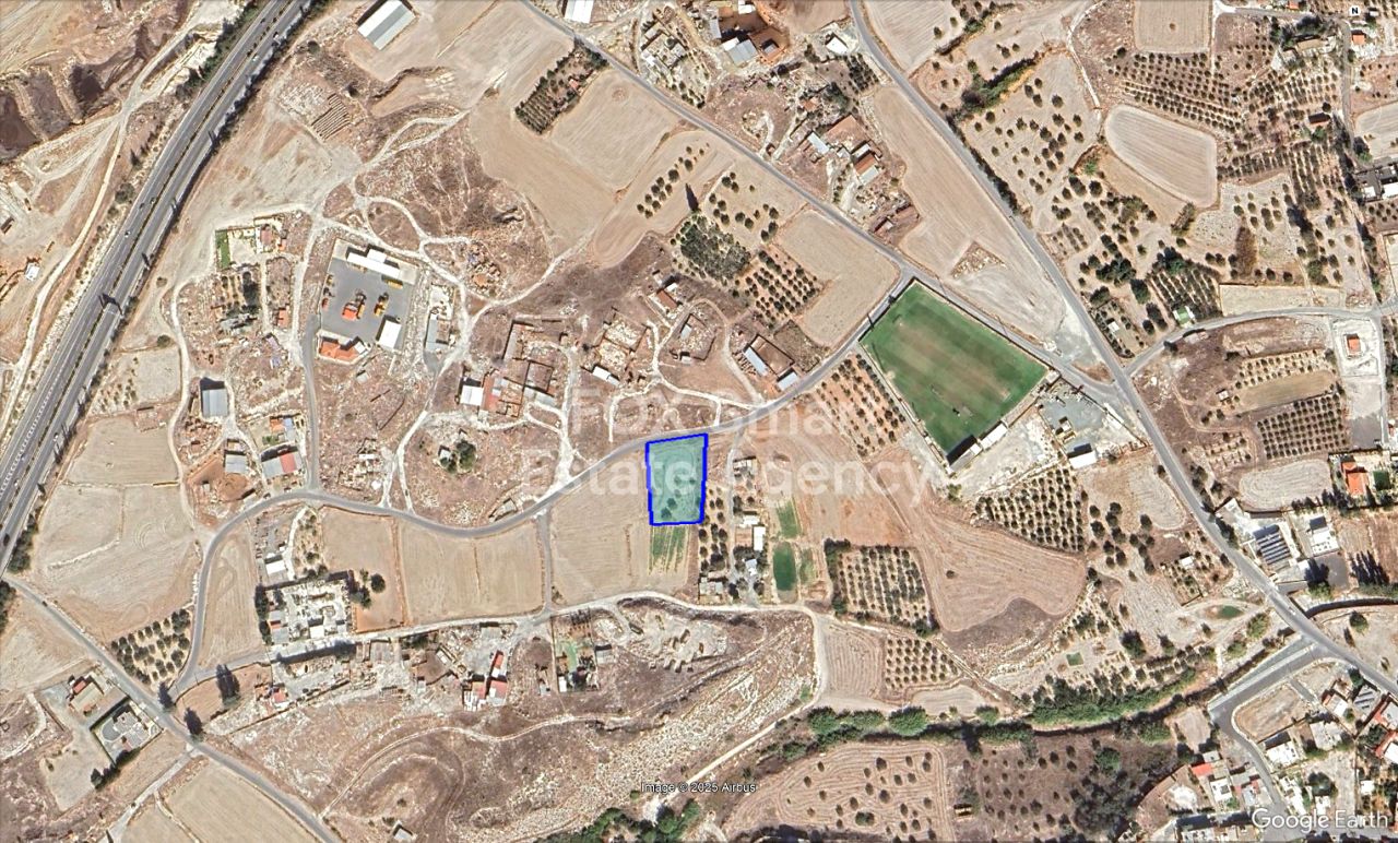 Thumbnail 2 Недвижимость 7100 Арадиппу, Ларнака / 47273