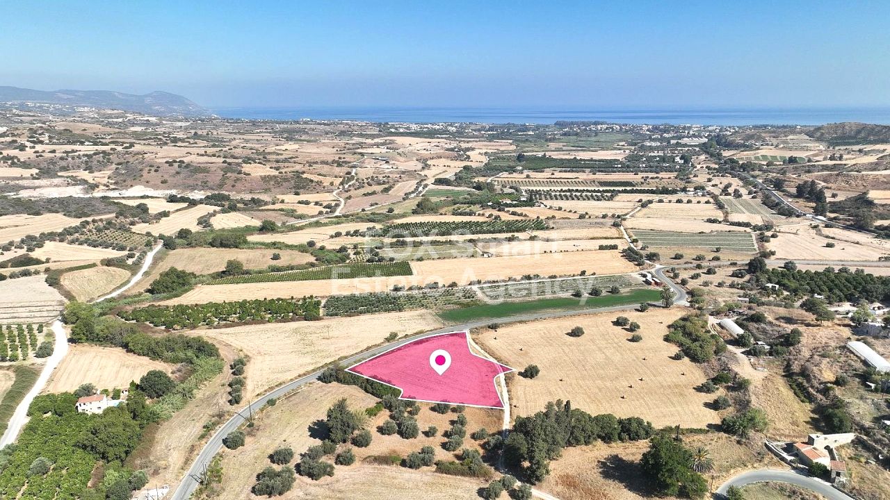 Thumbnail 4 EIGENTUM 8820 Polis, Paphos / LIM-PAF-L-118407