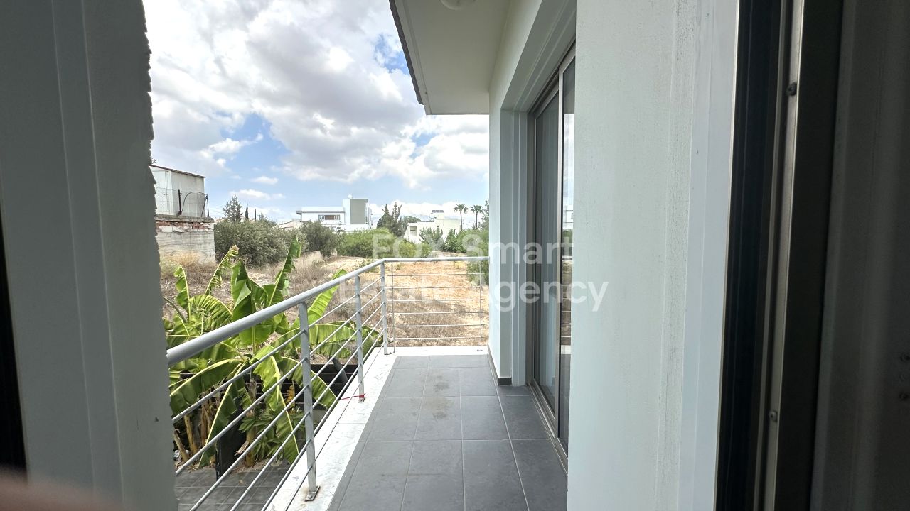 Thumbnail 30 Ακίνητα 2400 Έγκωμη, Λευκωσία / 45381