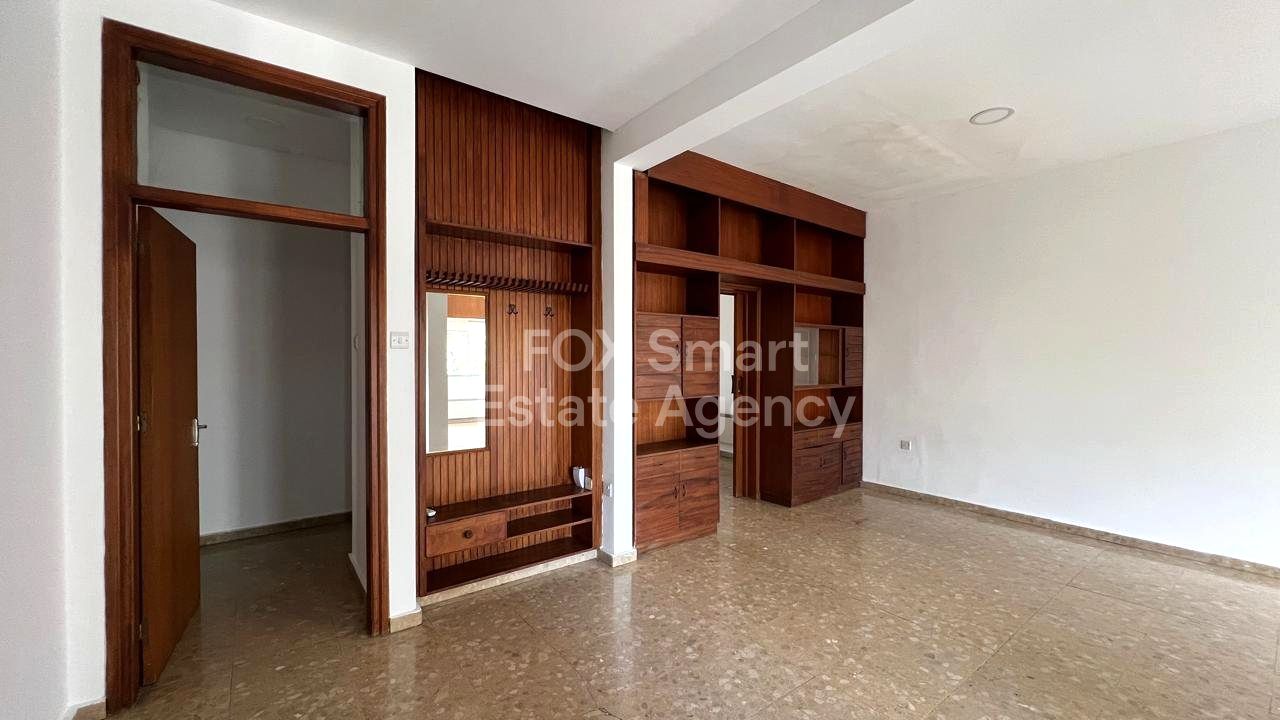 Thumbnail 4 Propiedad 1110 Nicosia / 49851