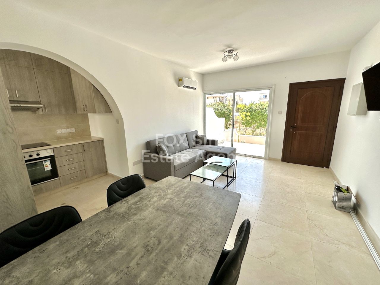 Thumbnail 1 Propiedad 8049 Pafos / LIM-PAF-32564