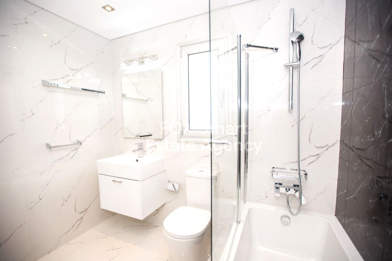 Thumbnail 21 EIGENTUM 4521 Agios Tychonas, Limassol / LIM-PAF-30644