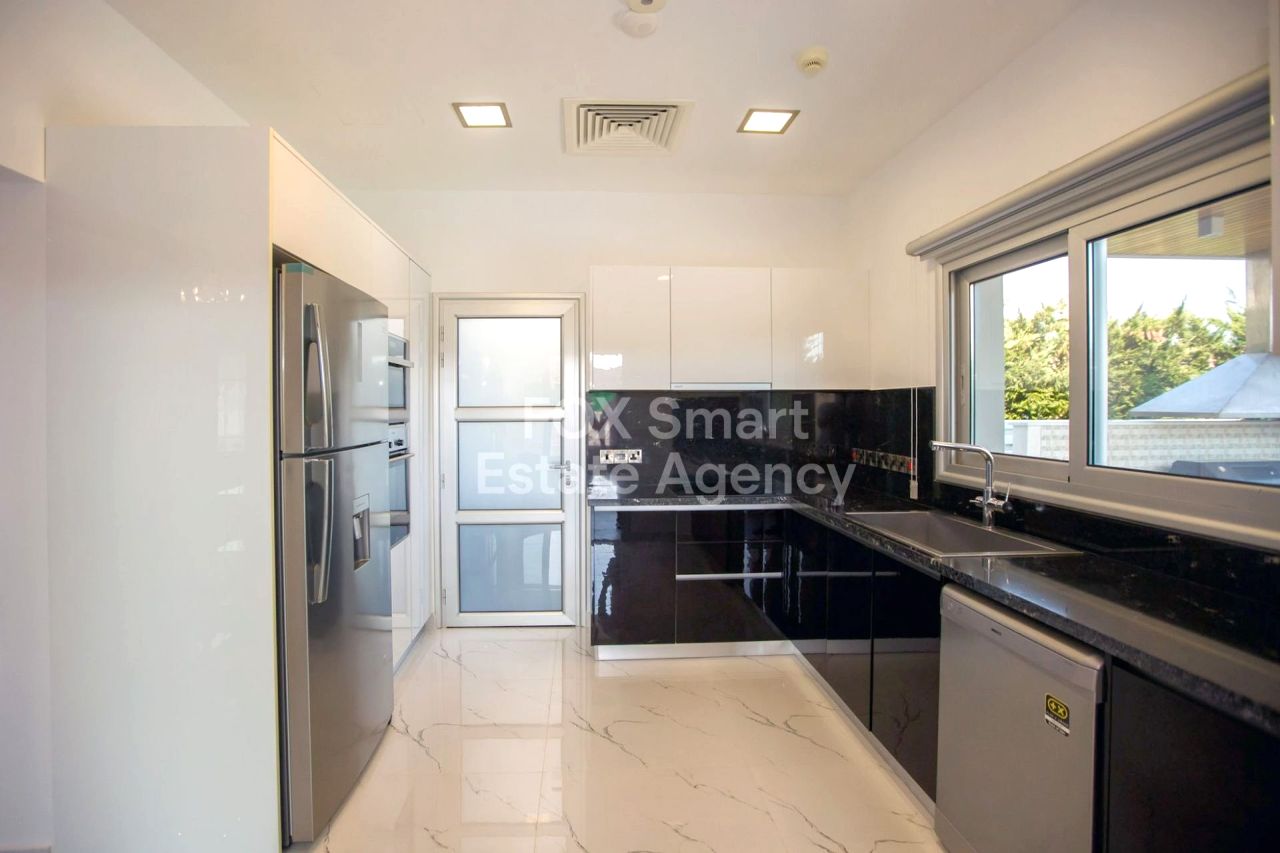 Thumbnail 13 EIGENTUM 4521 Agios Tychonas, Limassol / LIM-PAF-30644