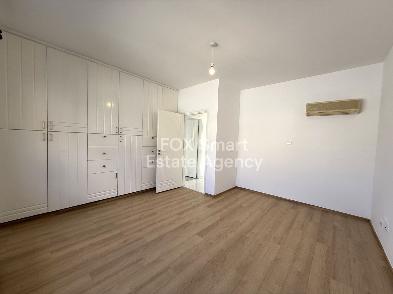 Thumbnail 31 房地产 2800 埃卡利, 利马索尔 / LIM-PAF-32548