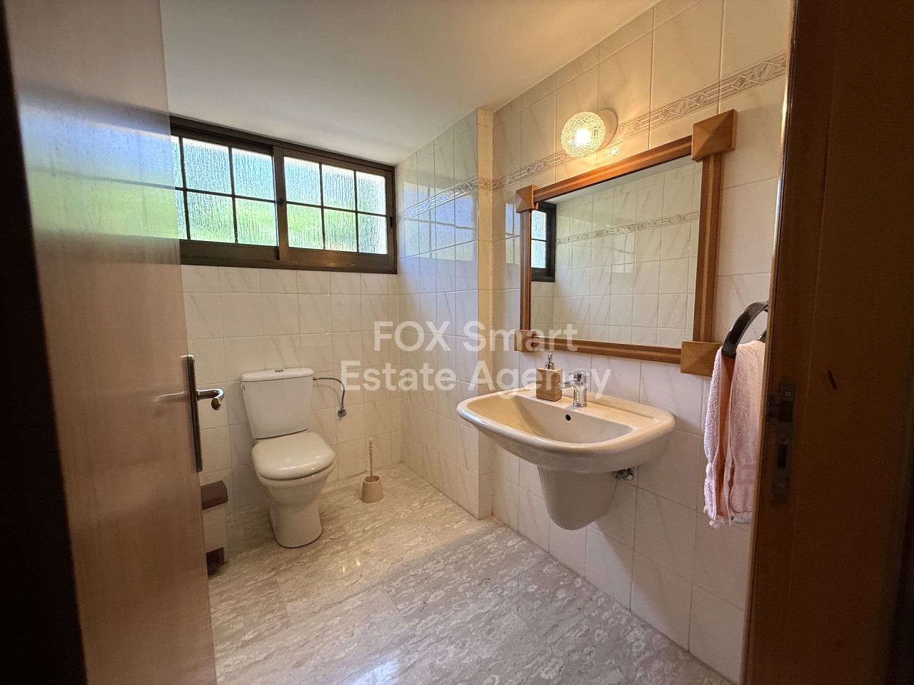 Thumbnail 36 EIGENTUM 2800 Ekali, Limassol / LIM-PAF-31816