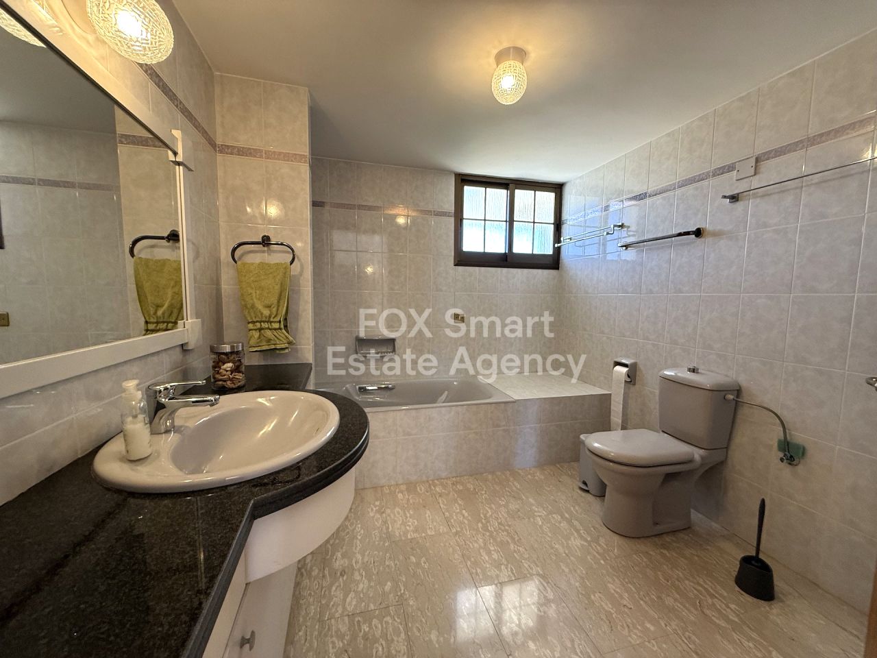 Thumbnail 37 EIGENTUM 2800 Ekali, Limassol / LIM-PAF-31816