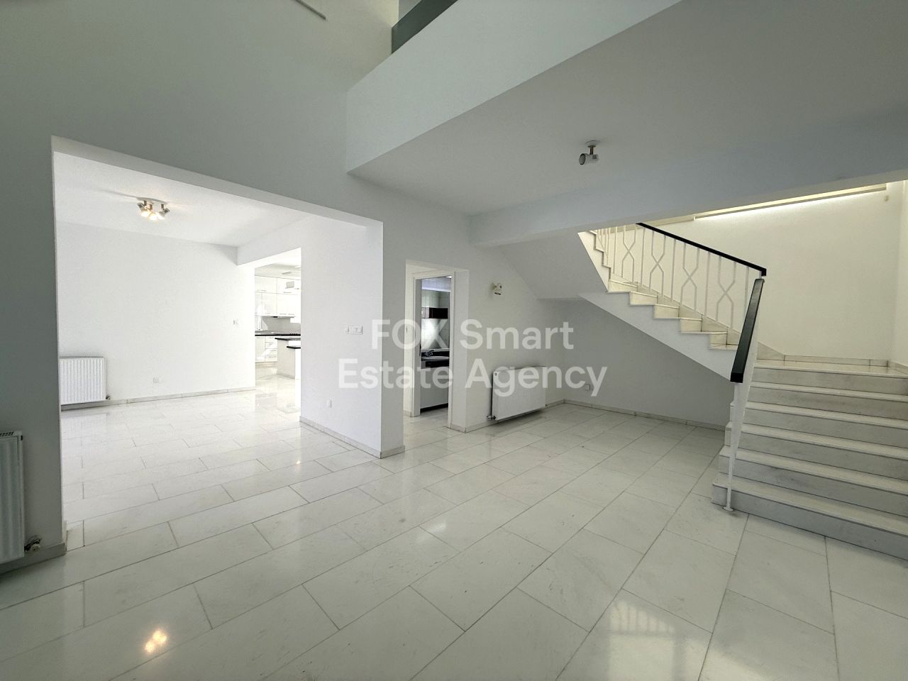 Thumbnail 11 EIGENTUM 2800 Ekali, Limassol / LIM-PAF-31804