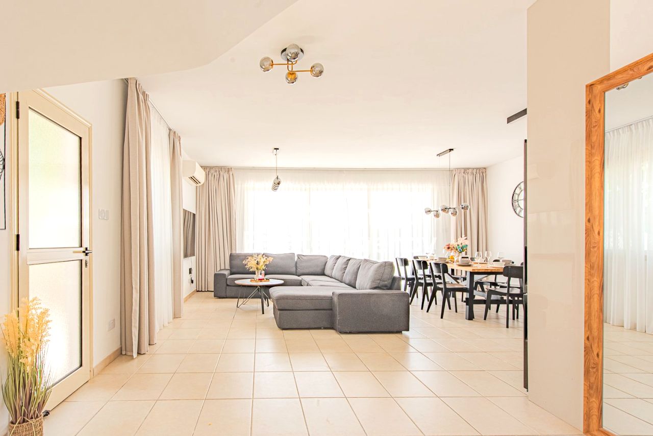 Thumbnail 2 Недвижимость 7577 Мазотос, Ларнака / 46537