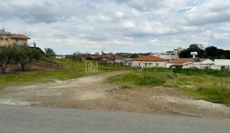Жилой участок на продажу