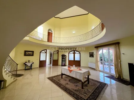 Villa in vendita