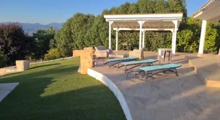 Bungalow for sale