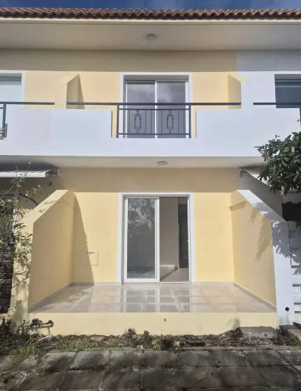 בית עירוני למכירה
