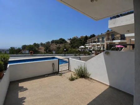 Maisonette for sale