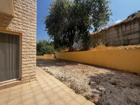 בית עירוני למכירה