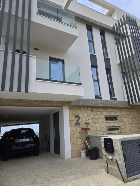 Casa Bifamiliare in vendita