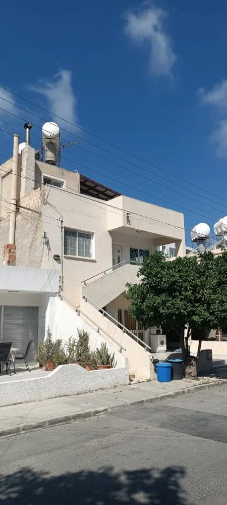 פאפוס, פאפוס