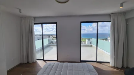 Casa indipendente in vendita