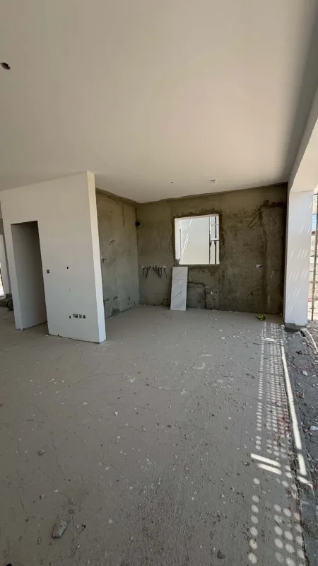 Casa indipendente in vendita