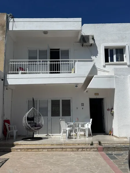 Townhouse for sale