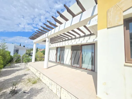 Casa indipendente in vendita