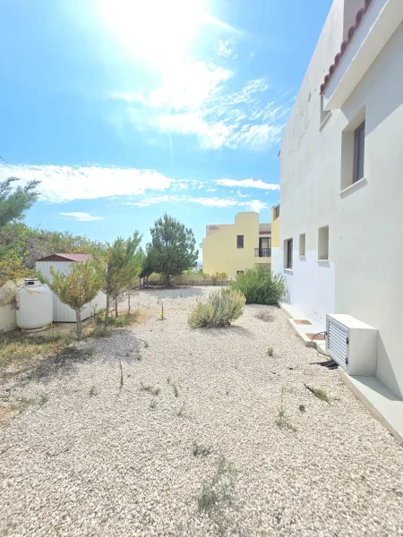 Casa indipendente in vendita