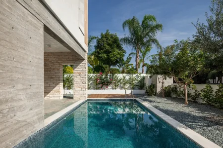 Villa for sale