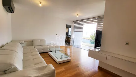 אנגמי, ניקוסיה