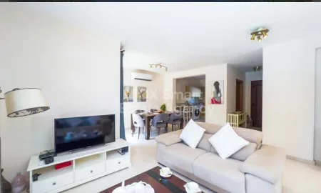 Bungalow for sale