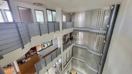 建筑出租