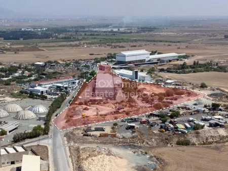 Βιομηχανικό προς πώληση