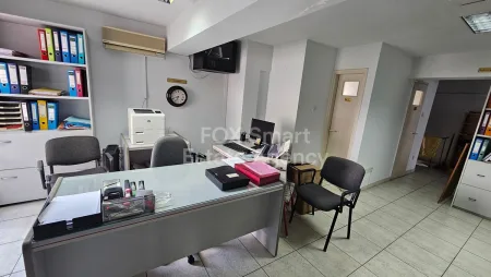 Vente au détail à vendre