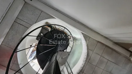 Vente au détail à vendre