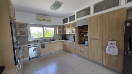 Casa indipendente in vendita