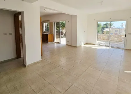 Casa indipendente in vendita