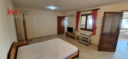 Casa indipendente in vendita