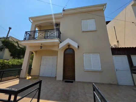 Detached House for sale