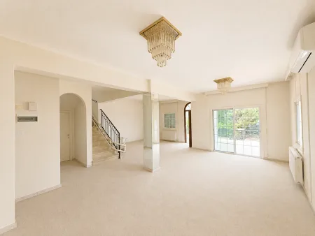 Detached House for sale