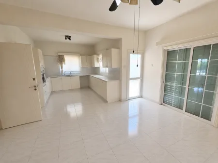 Detached House for sale