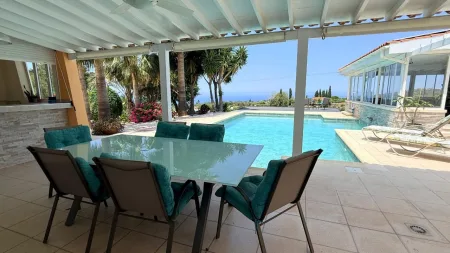 Villa in vendita