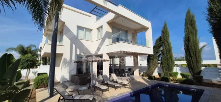 Bungalow for sale