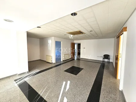 Gebäude zum Kauf