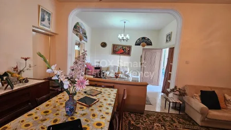 Bungalow for sale
