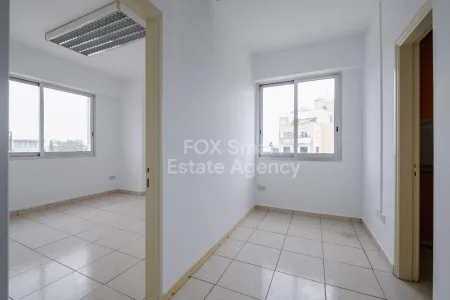 משרד למכירה